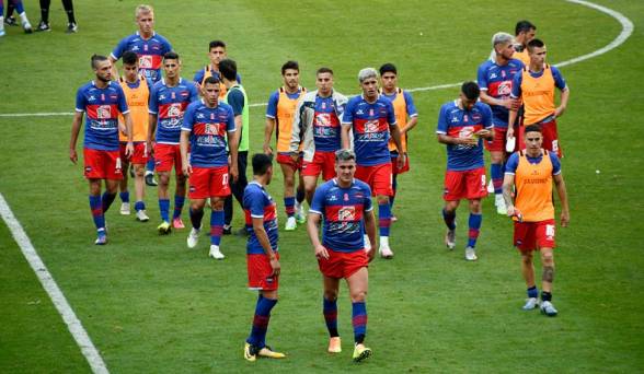 No pudo ante el Tricolor