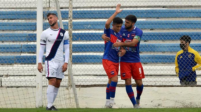 Güemes se trajo tres puntos de oro de Madryn
